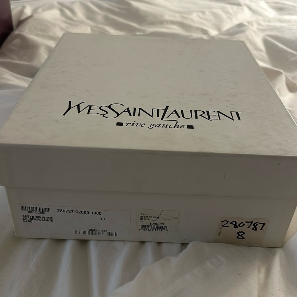 Authentic Saint Laurent Suede platform shoes - Picture 2 of 11